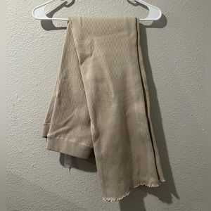 NWOT Good American Flare Pants